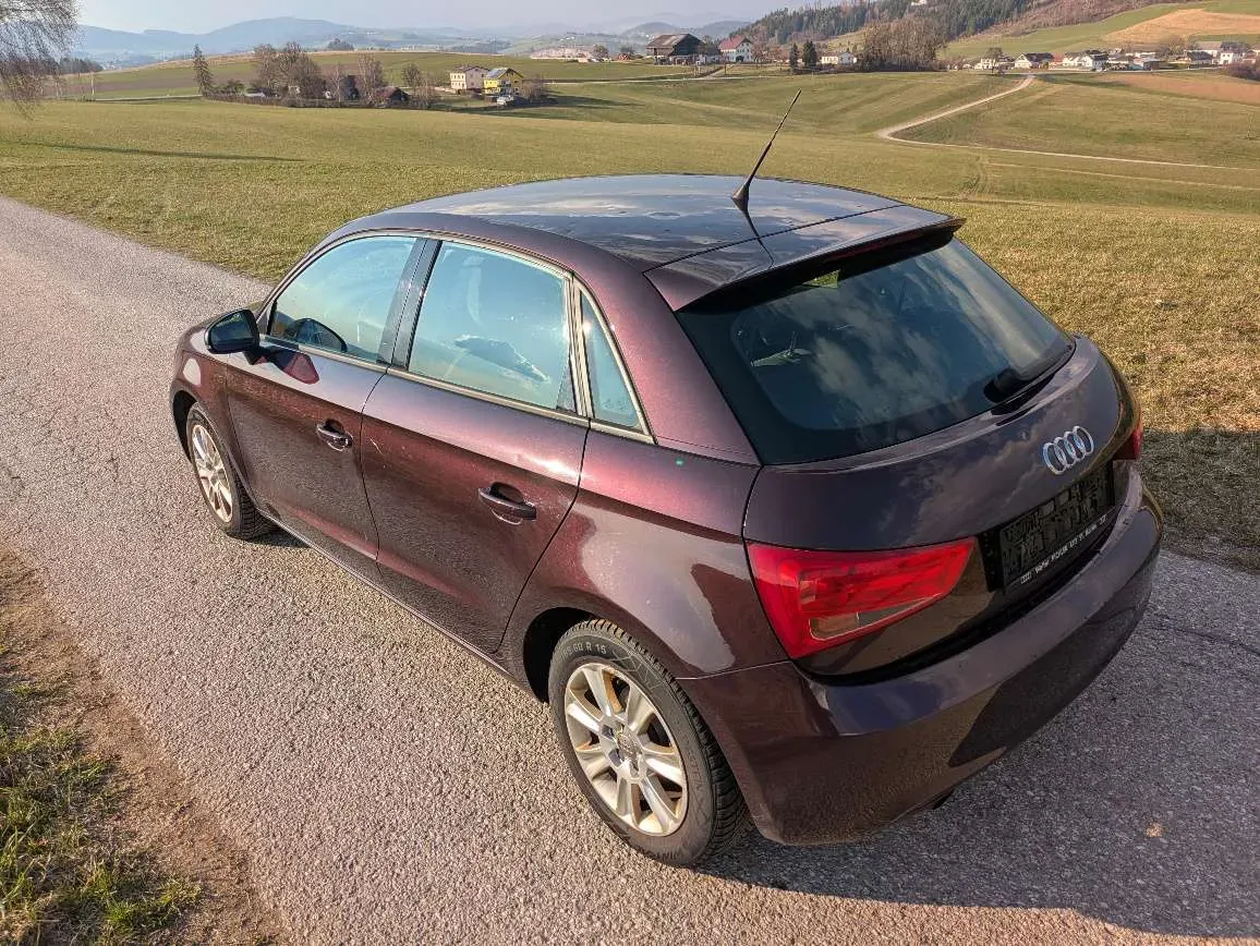 Audi A1 2013 photo 2