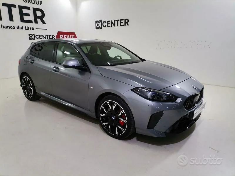 BMW 1 Series 2025 photo 3