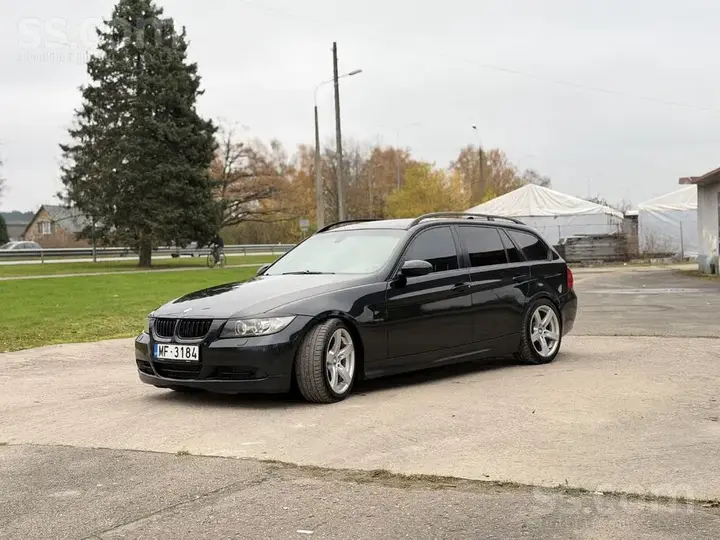 BMW 320I 2006 photo 3