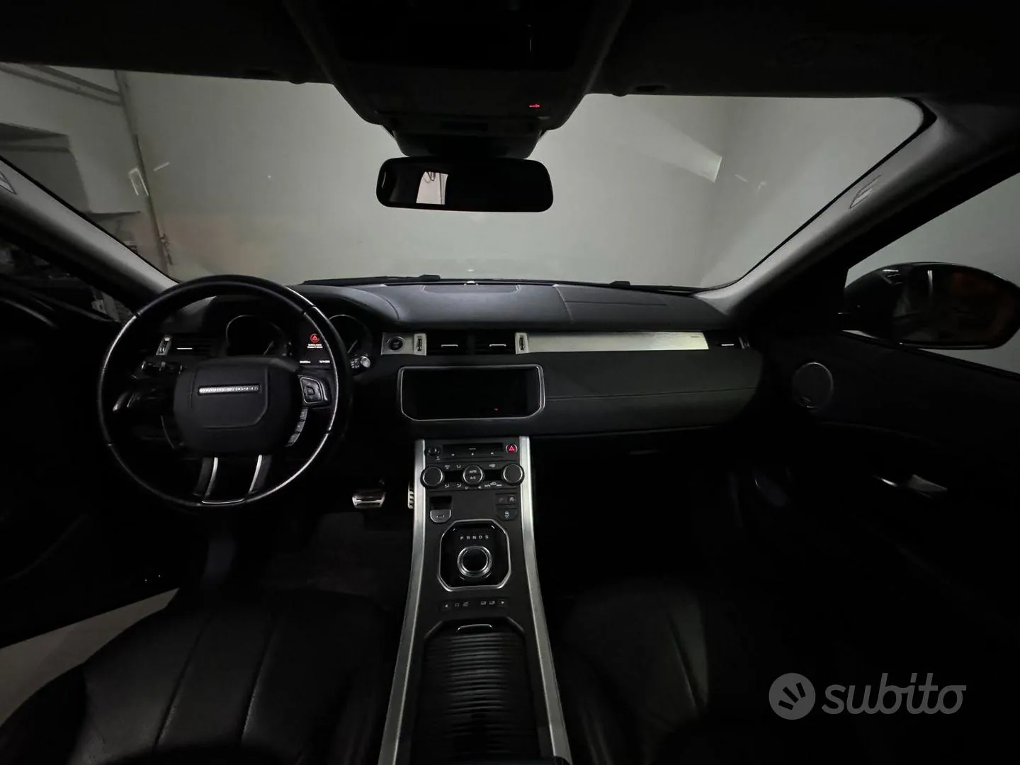Land Rover Range Rover Evoque 2017 photo 5