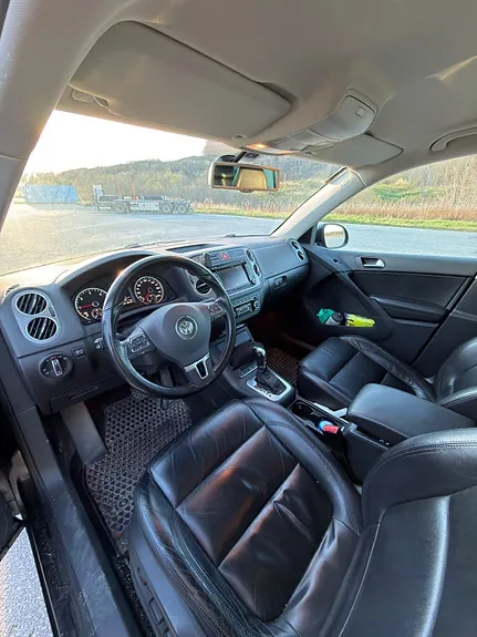 Volkswagen Tiguan 2011 photo 5