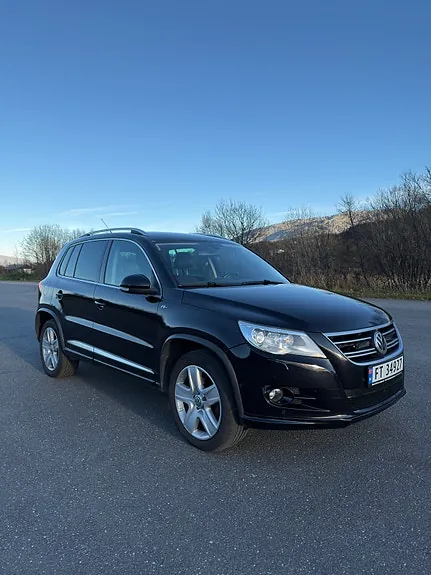 Volkswagen Tiguan 2011 photo 2
