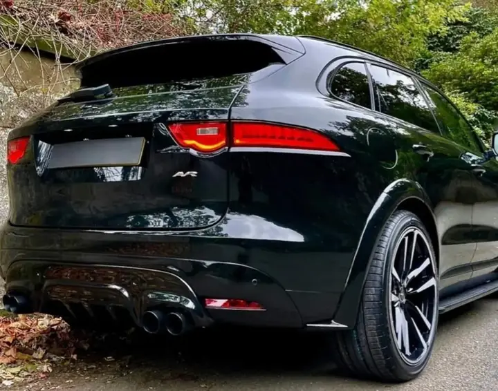 Jaguar F-Pace 2019 photo 2