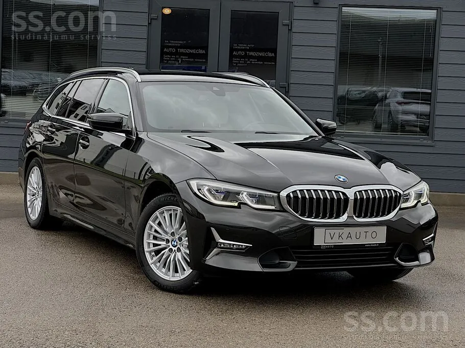 BMW 320E