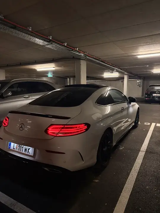 Mercedes-Benz C-Class 2016 photo 3