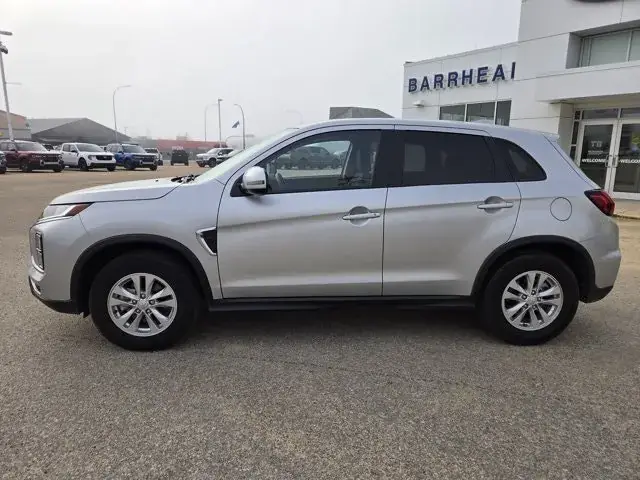 Mitsubishi Rvr 2024 photo 2