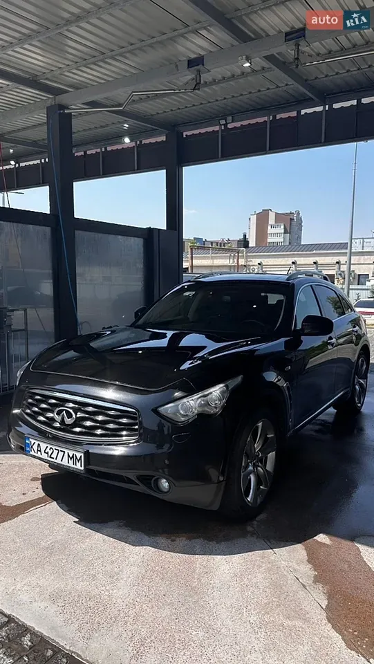 Infiniti Fx37 2011 photo 4