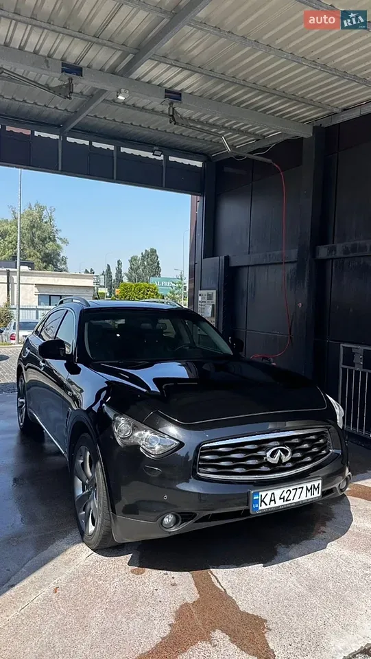 Infiniti Fx37 2011 photo 3