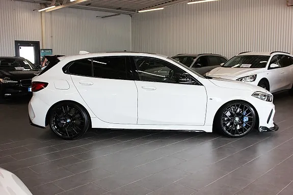 BMW M135I 2020 photo 5