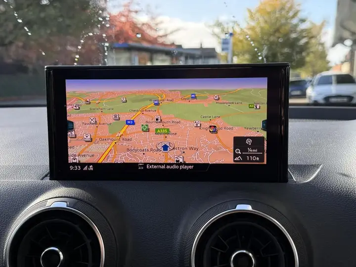 Audi Q2 2019 photo 4