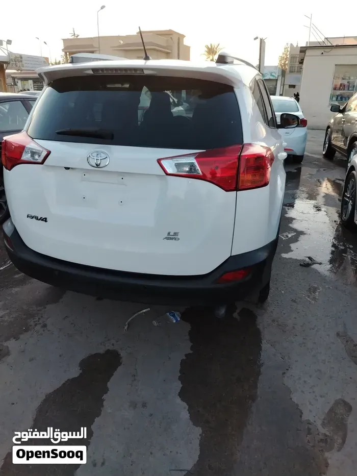 Toyota Rav4 2015 photo 3