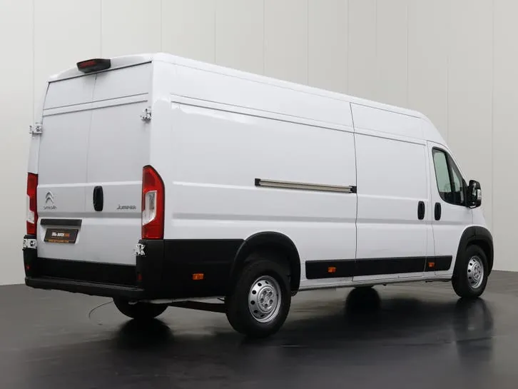Citroen Jumper 2024 photo 2