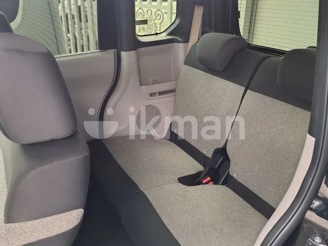 Honda N-Box 2024 photo 5