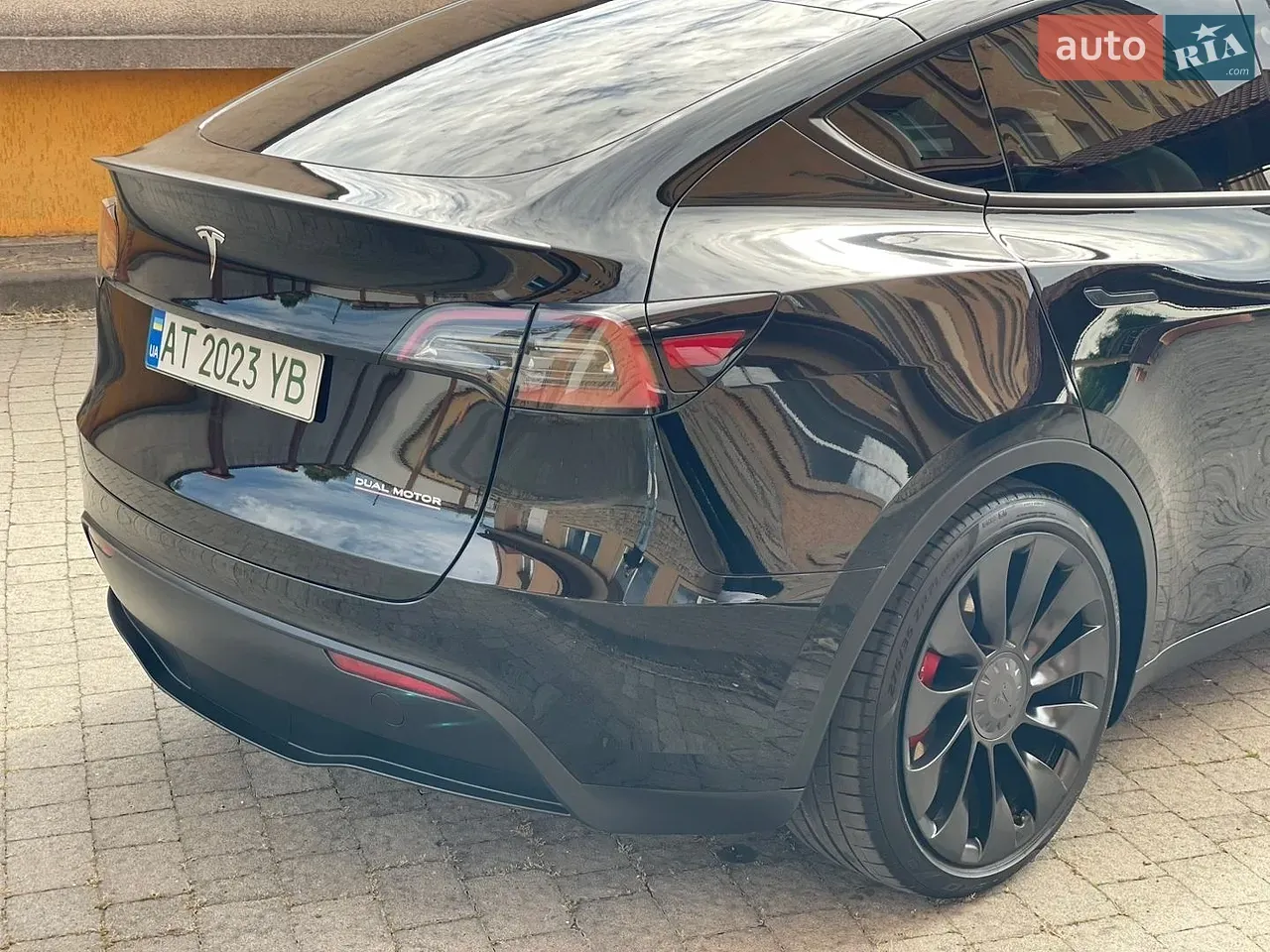 Tesla Model Y 2023 photo 5