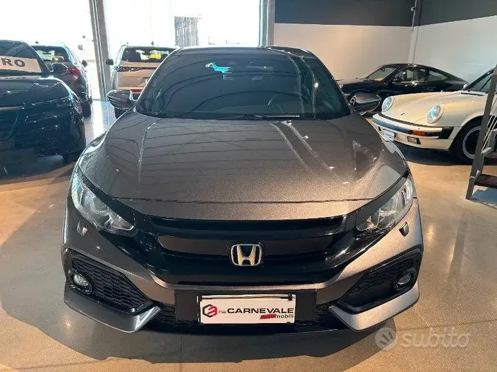 Honda Civic 2017 photo 2