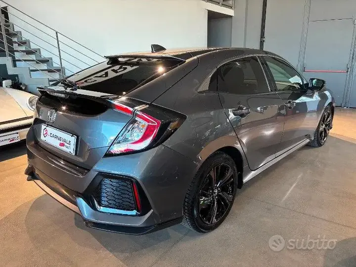 Honda Civic 2017 photo 4