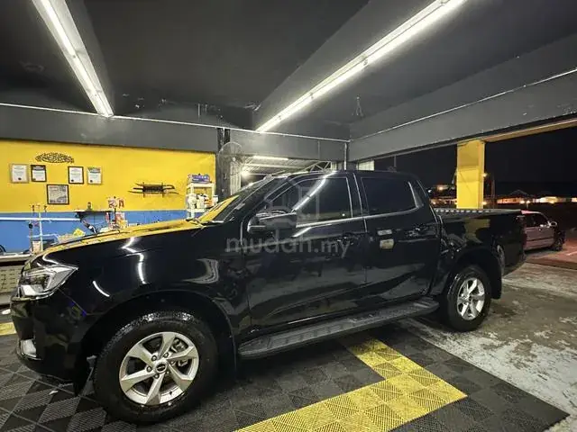 Isuzu D-Max