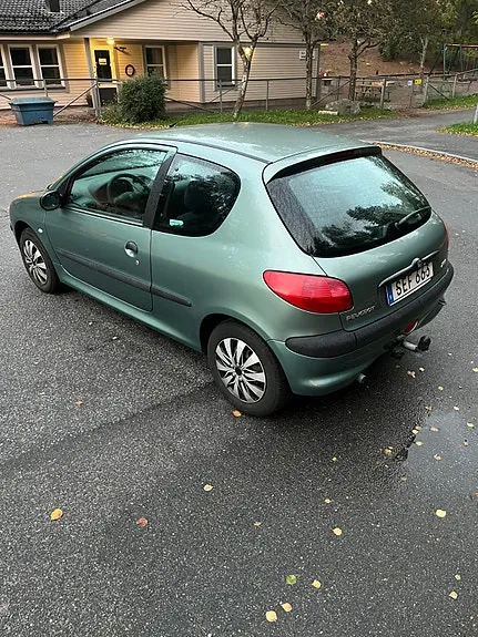 Peugeot 206 2001 photo 4