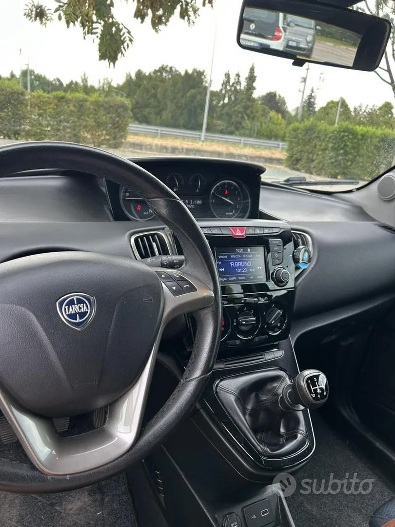 Lancia Ypsilon 2019 photo 3