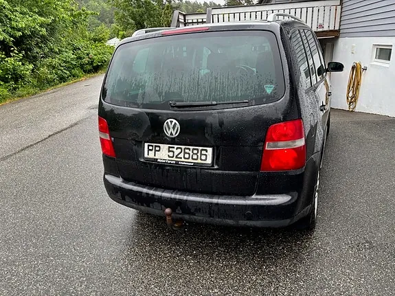 Volkswagen Touran 2004 photo 5