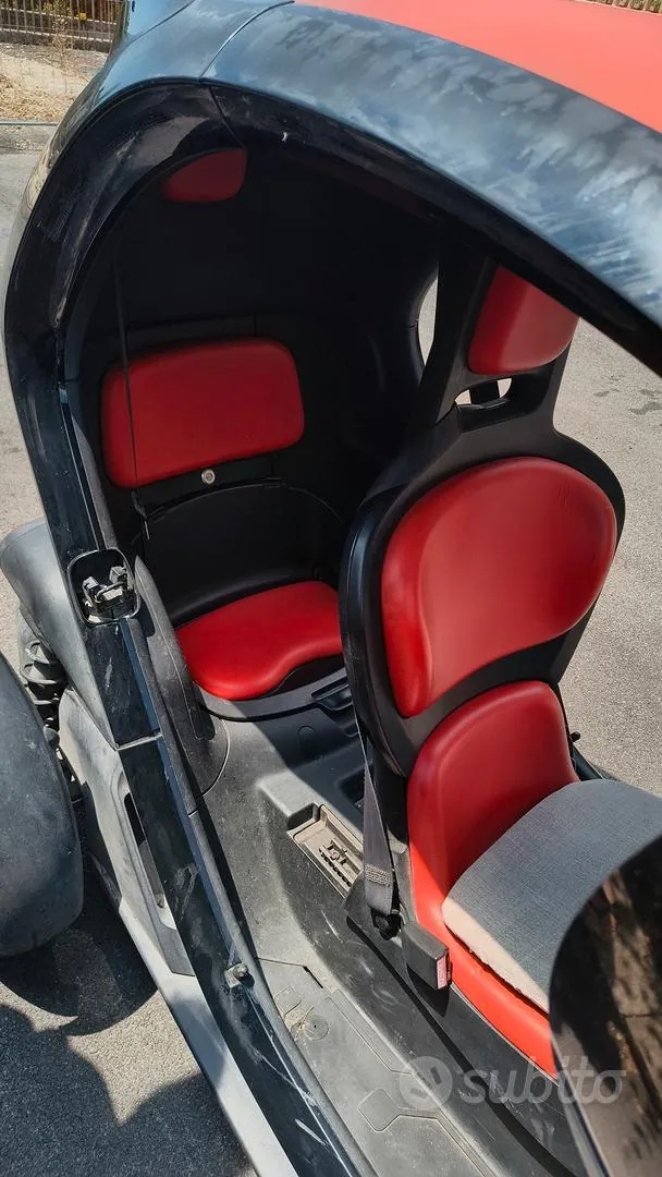 Renault Twizy 2012 photo 5