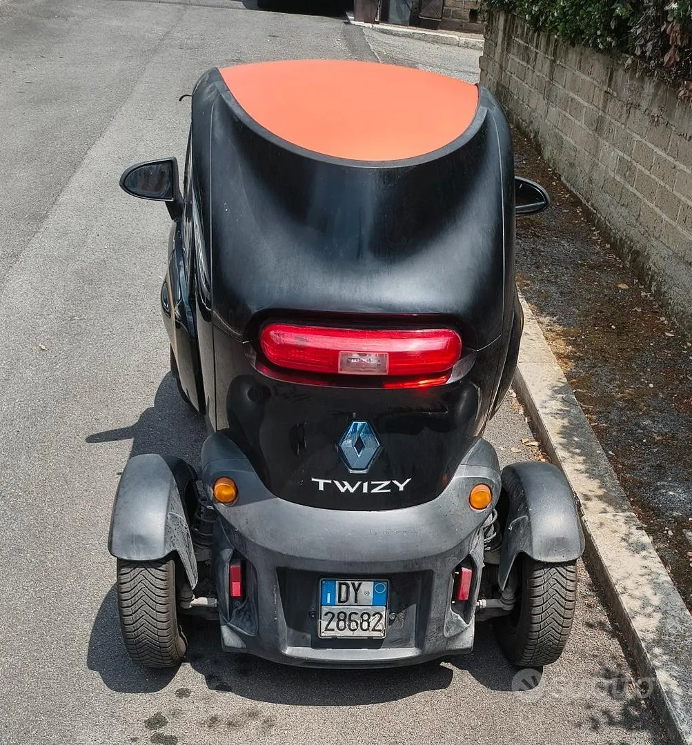 Renault Twizy 2012 photo 3