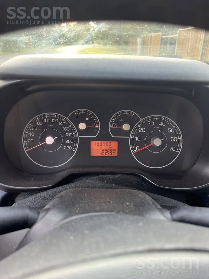 Fiat Punto 2007 photo 4