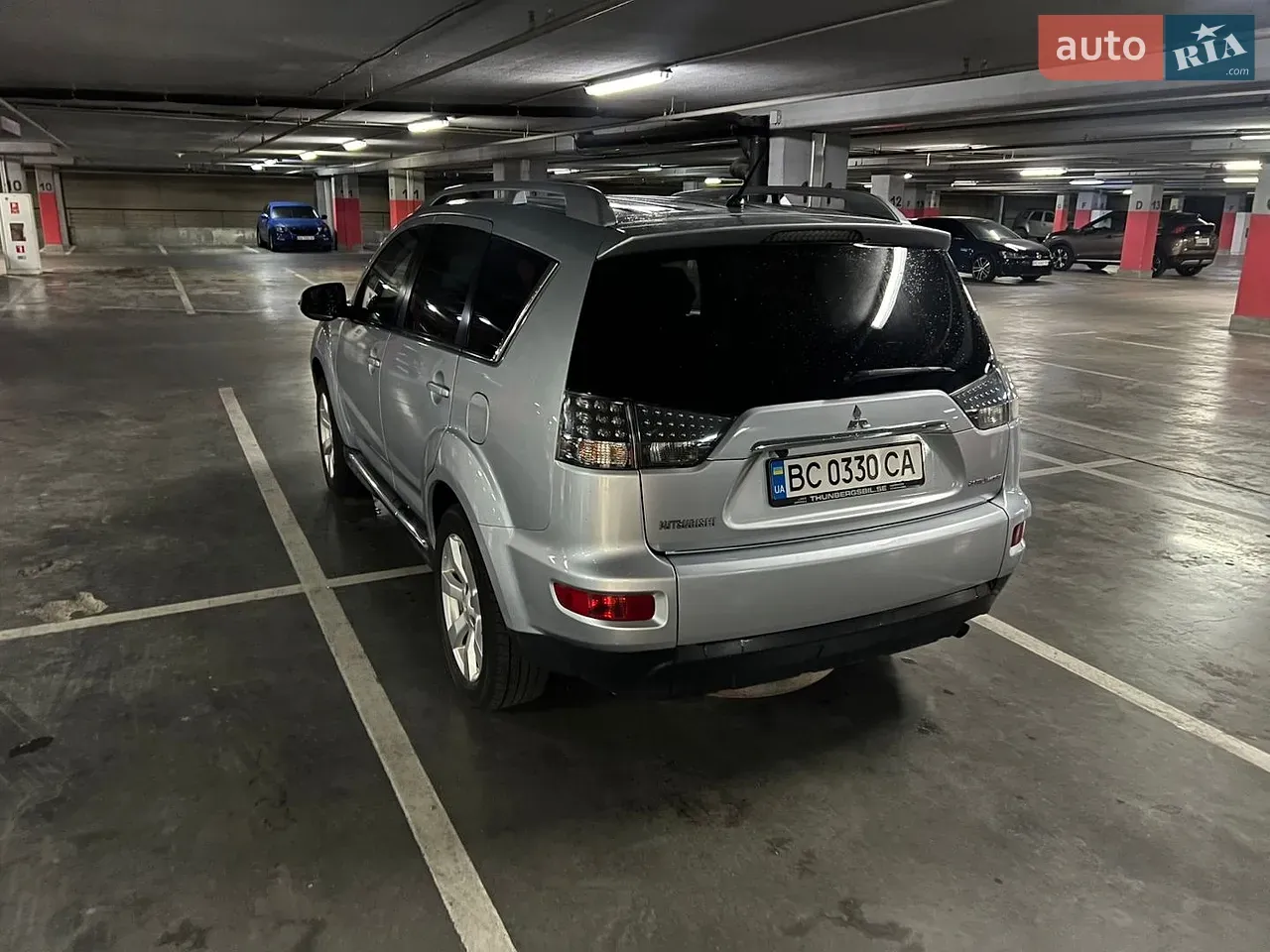 Mitsubishi Outlander 2010 photo 4