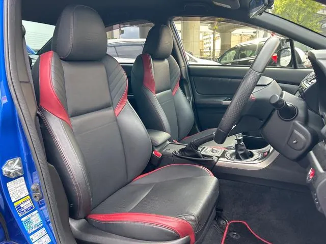 Subaru Wrx Sti 2014 photo 4