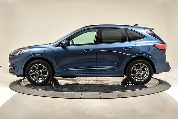 Ford Kuga 2021 photo 2