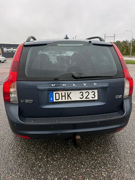 Volvo V50 2011 photo 5