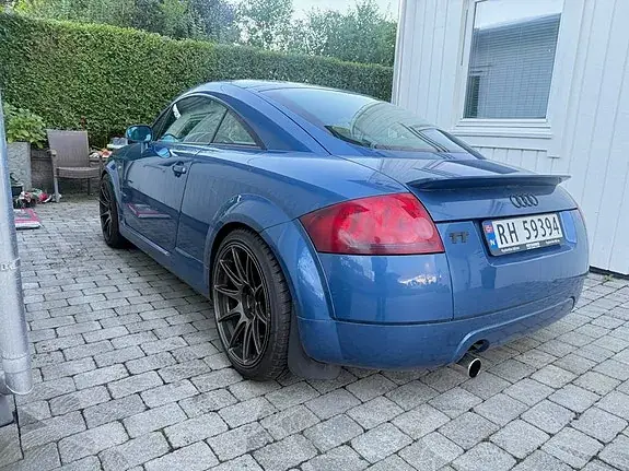 Audi Tt 1999 photo 3