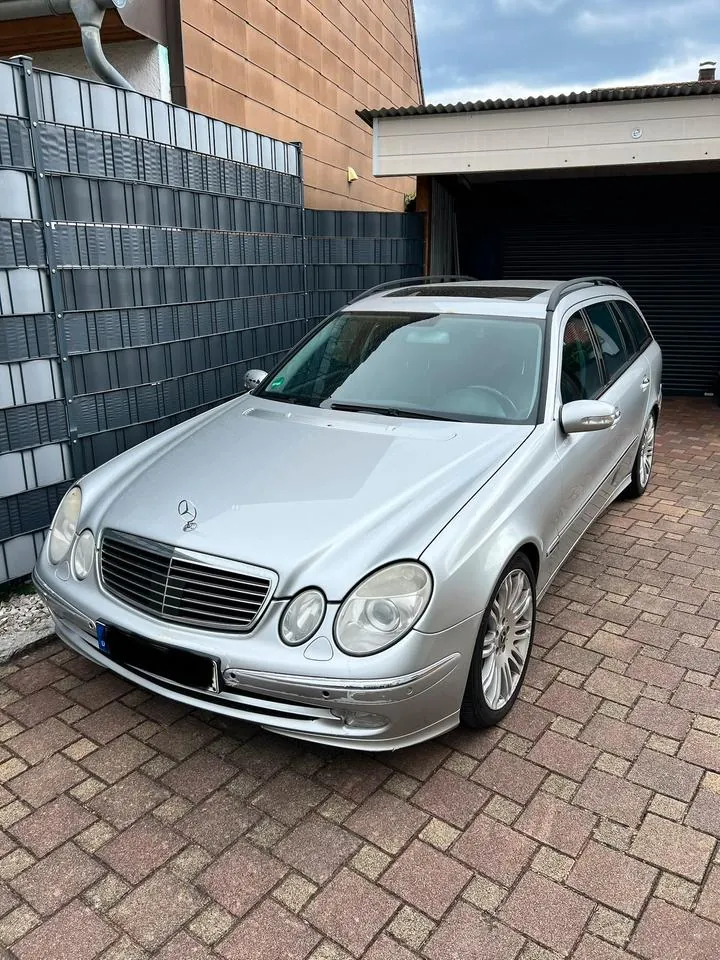 Mercedes-Benz E320 Cdi T-Modell (S211)