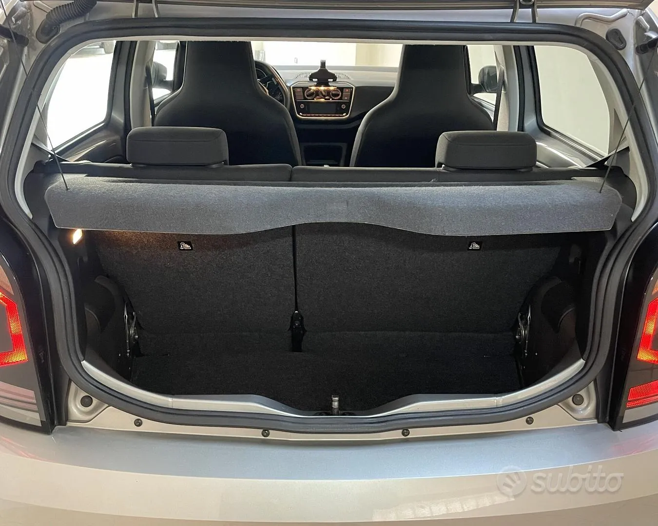 Volkswagen Up 2019 photo 5