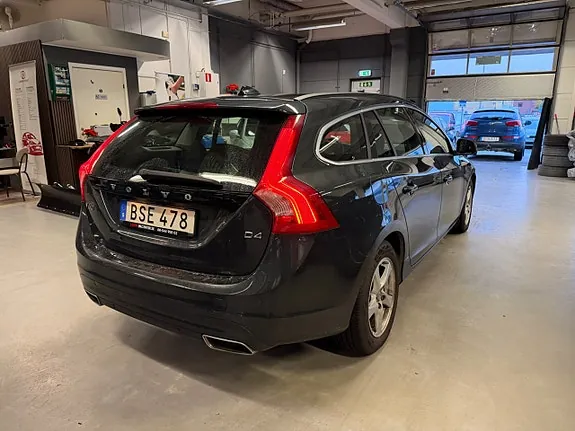 Volvo V60 2015 photo 4