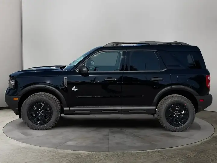 Ford Bronco Sport 2026 photo 2