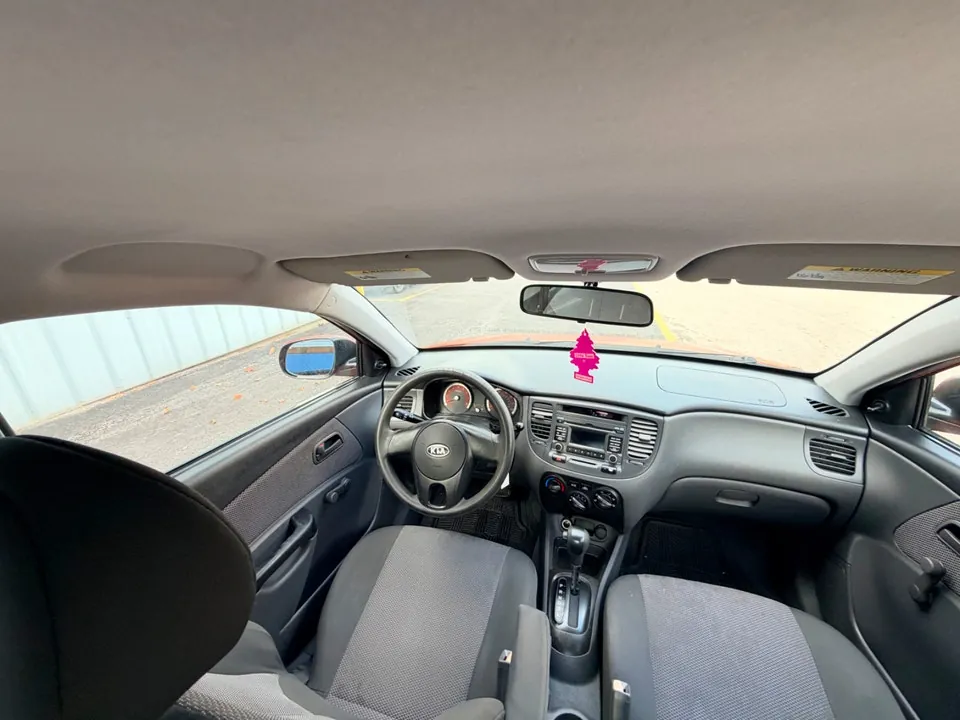 Kia Rio 2010 photo 5