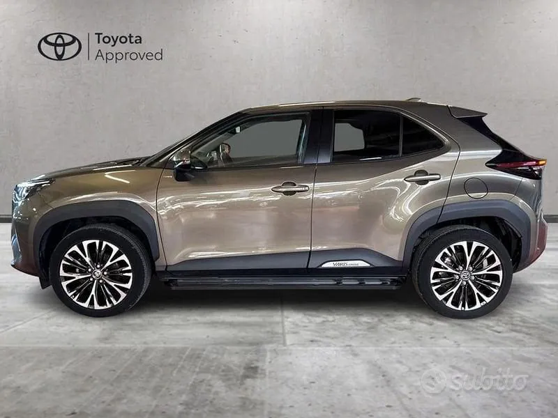 Toyota Yaris Cross 2022 photo 3