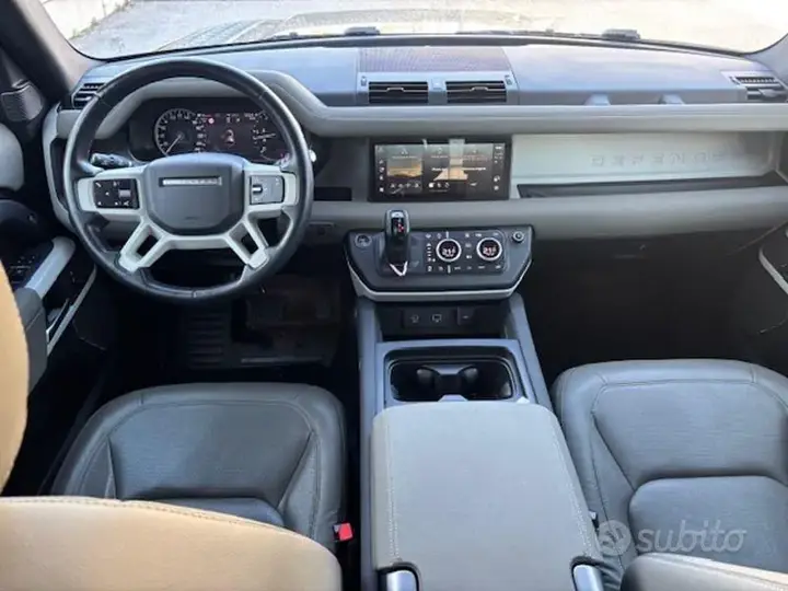 Land Rover Defender 2023 photo 4