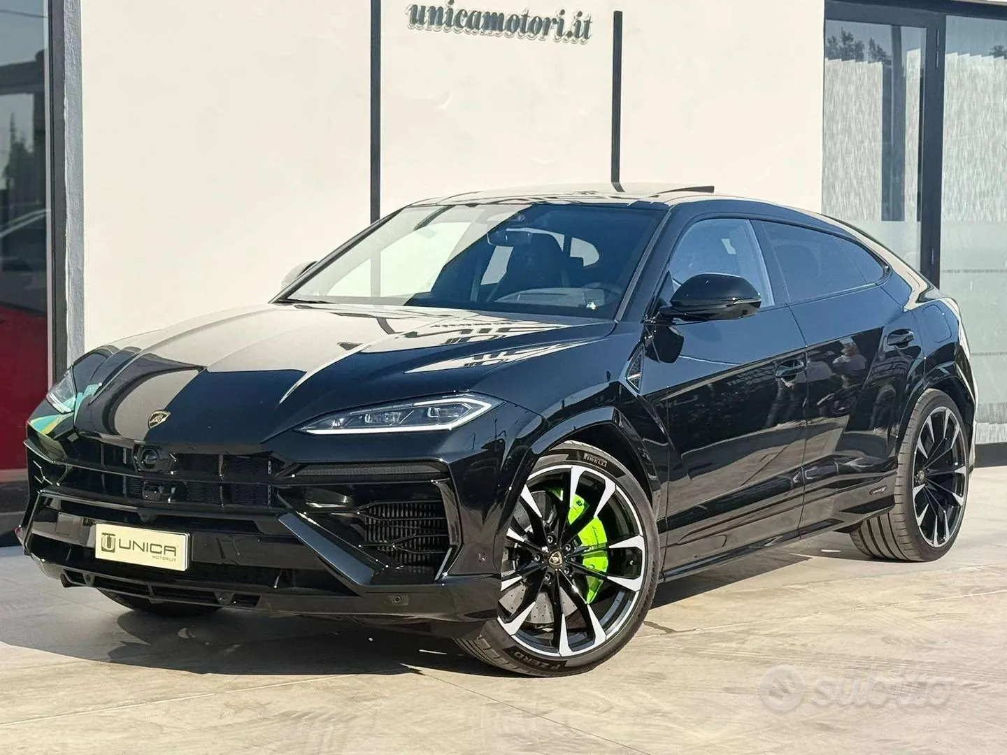 Lamborghini Urus 2026 photo 2