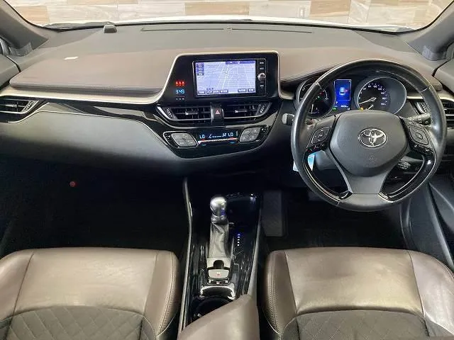Toyota Camry 2017 photo 2