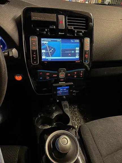 Nissan Leaf 2013 photo 5
