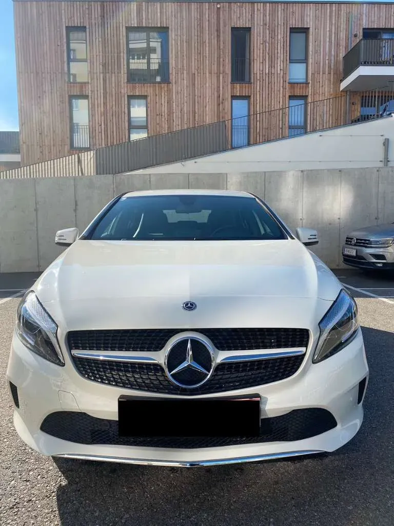 Mercedes-Benz A-Class 2018 photo 2