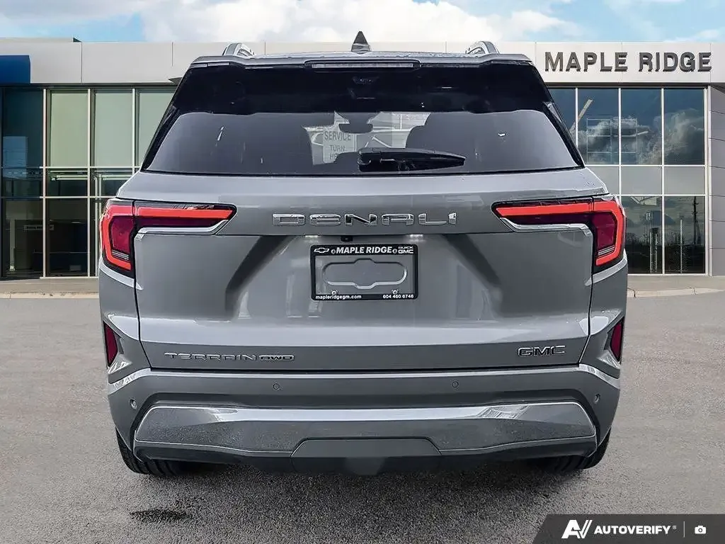 GMC Terrain 2026 photo 4
