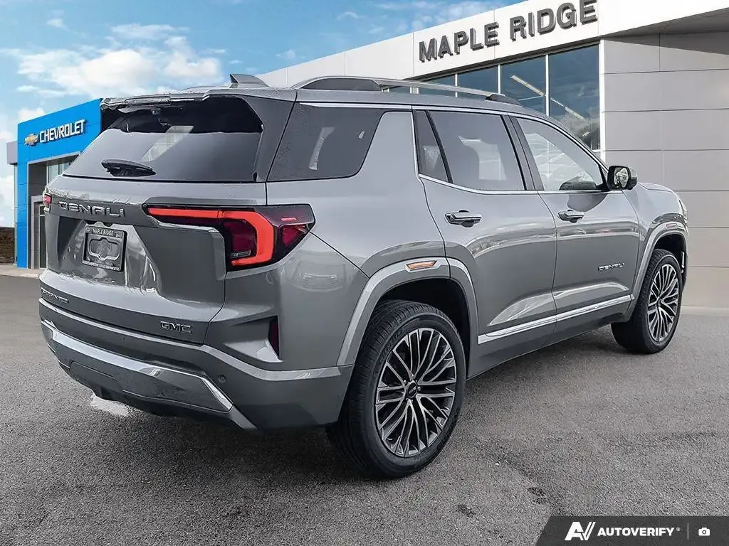 GMC Terrain 2026 photo 5