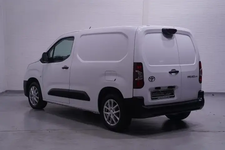 Toyota Proace City 2024 photo 3
