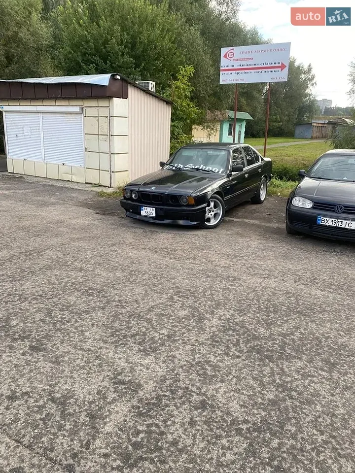 BMW 5 Series 1992 photo 3