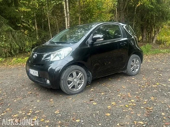 Toyota Iq 2010 photo 2