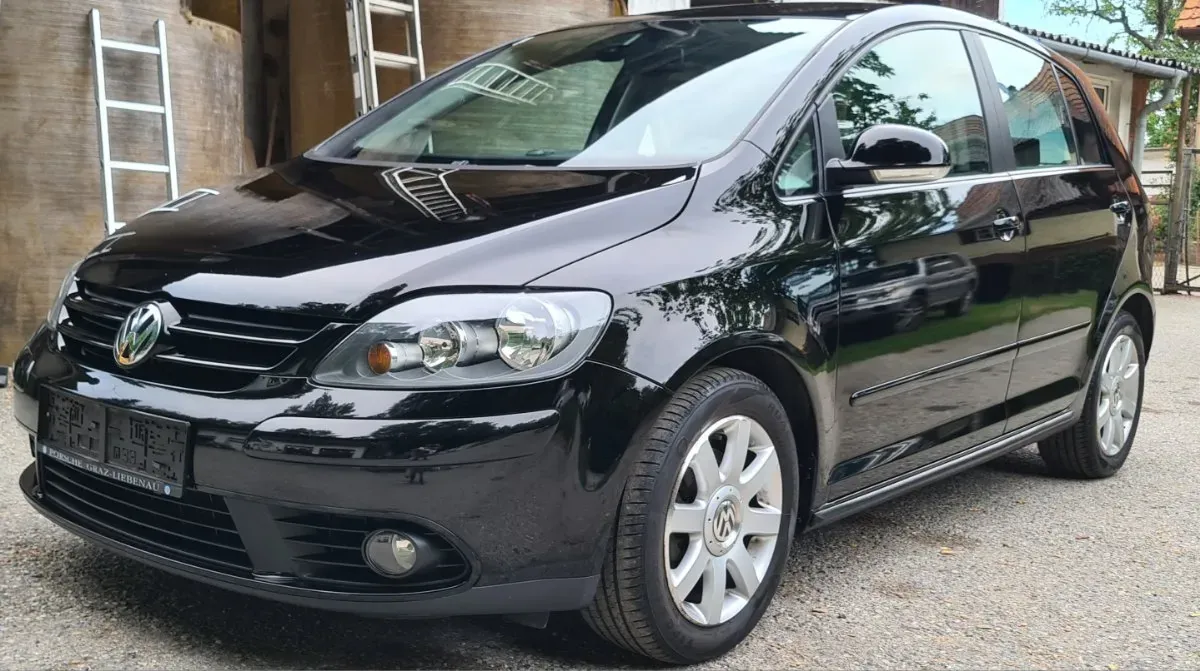 Volkswagen Golf 2005 photo 2