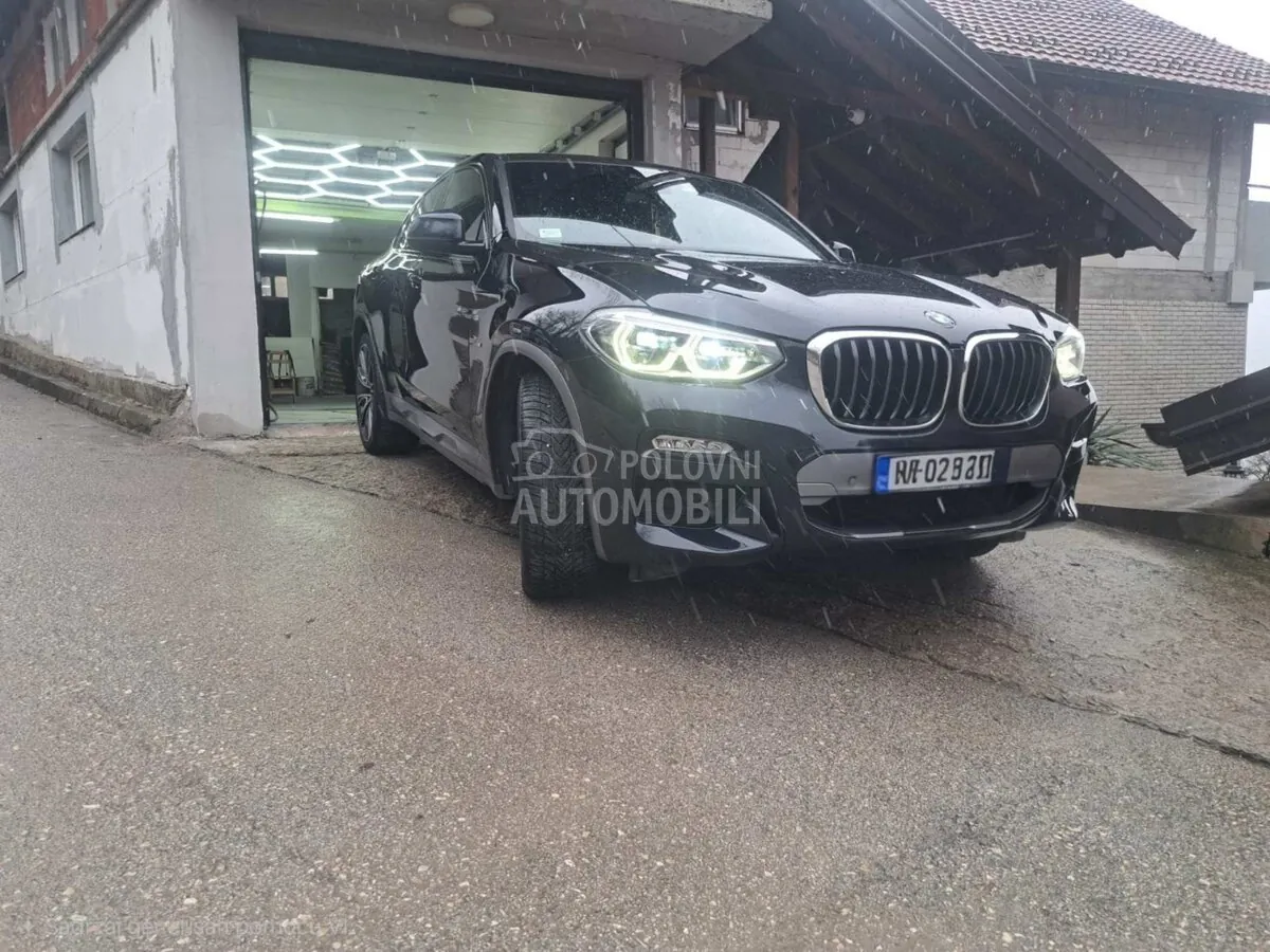 BMW X4 2019 photo 2